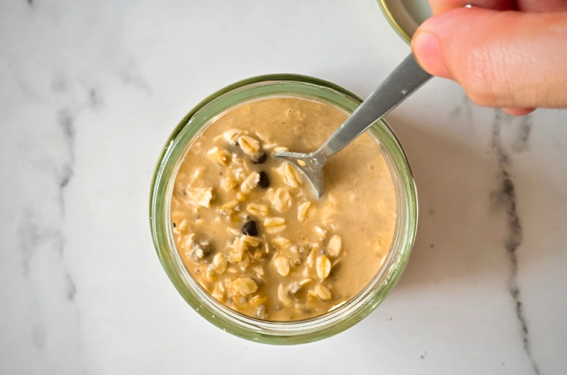 Easy Overnight Oats with Water Recipe (No Milk!)